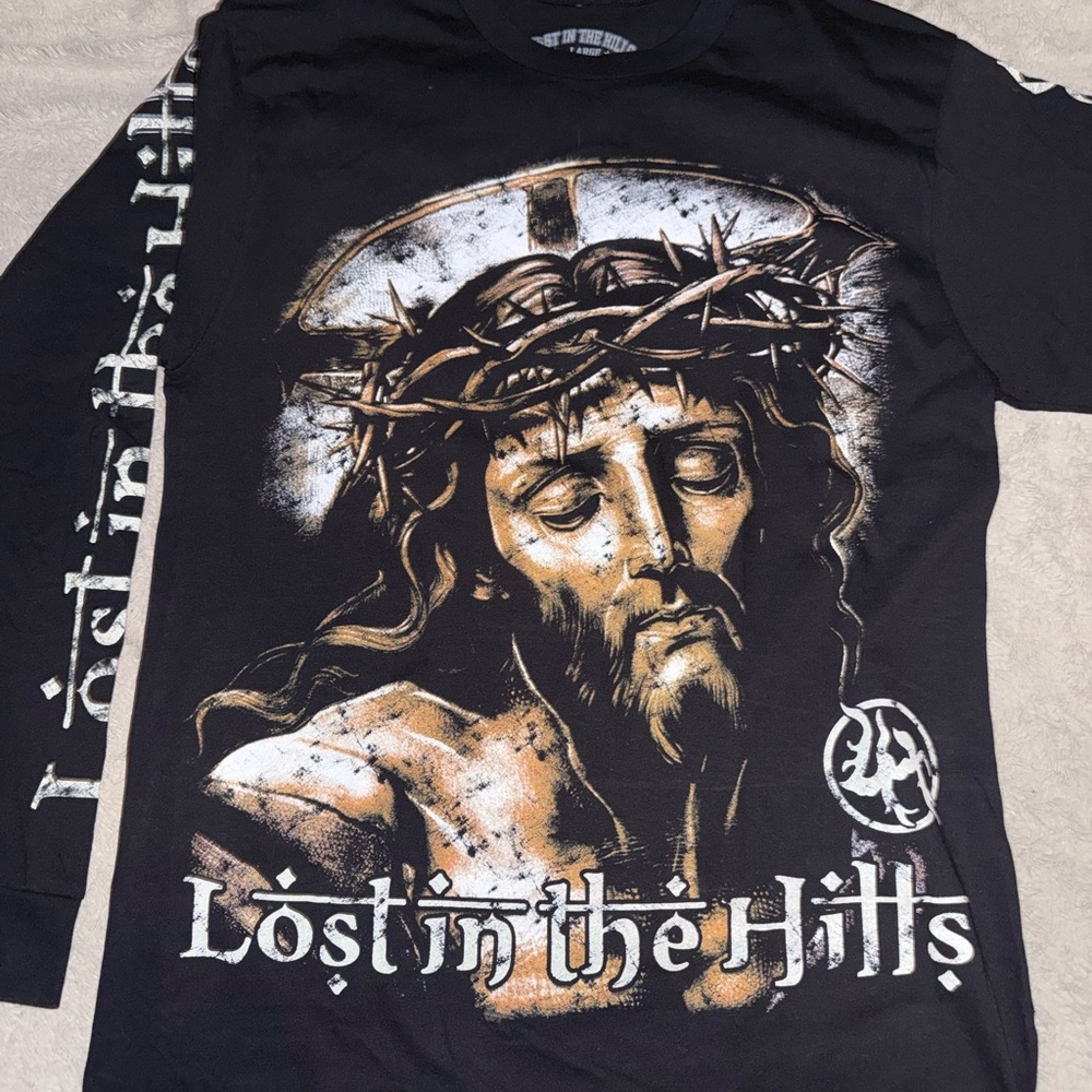 Lost In The Hills “Wings” Men's Shirt Large